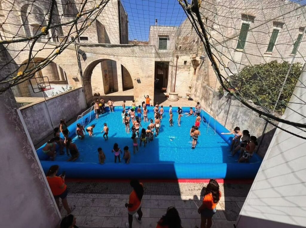 salento-world-events-giochi-gonfiabili-artistidistrada-puglia-open-circus-puglia-japigia-wedding (2)